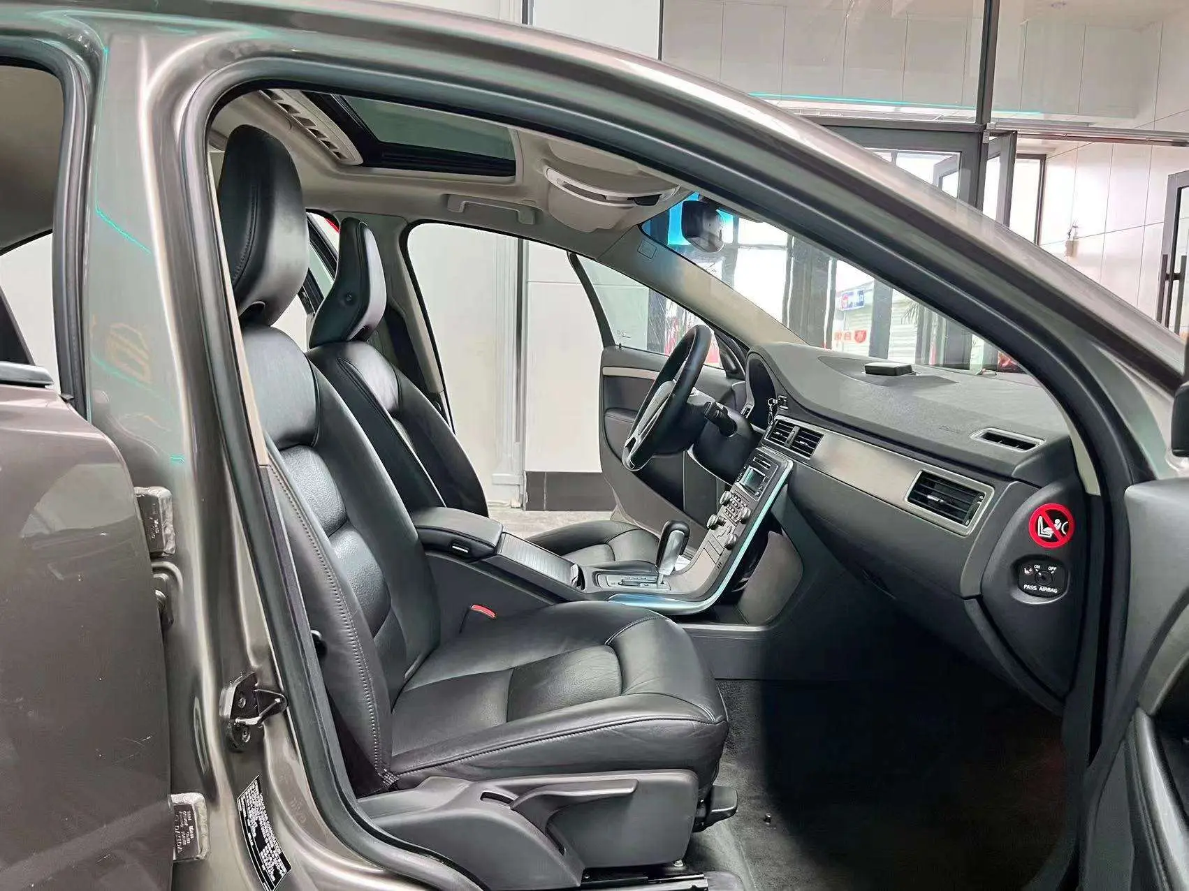 Volvo S80L  из Китая