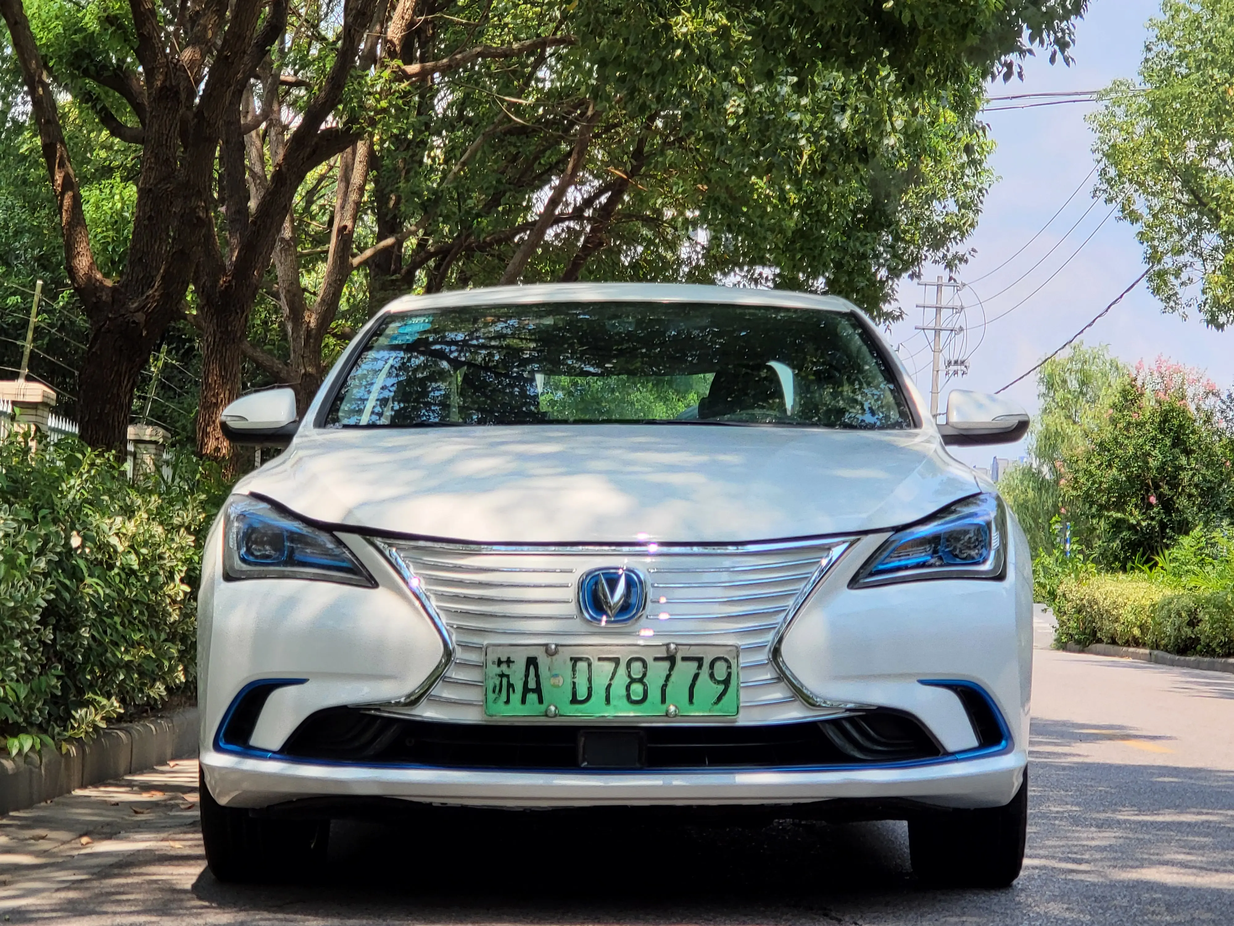 Changan Eado EV  из Китая