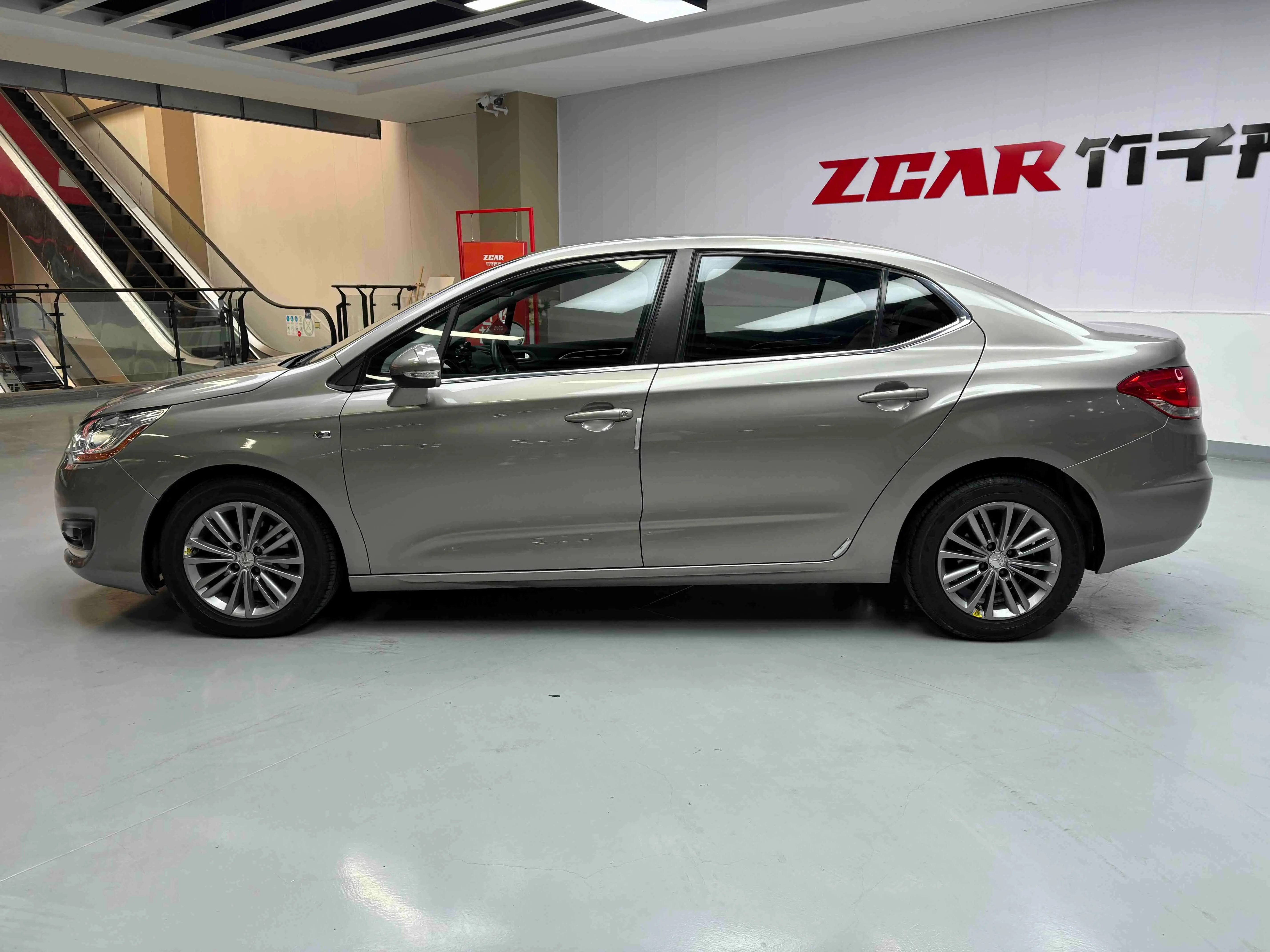 Citroën Citroen C4L  из Китая