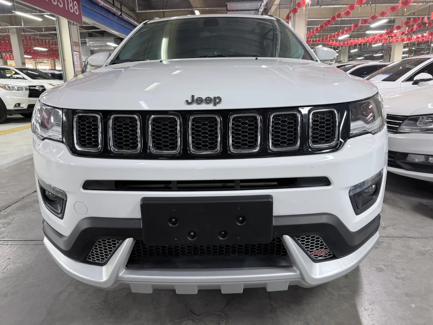 Jeep Guide to  из Китая