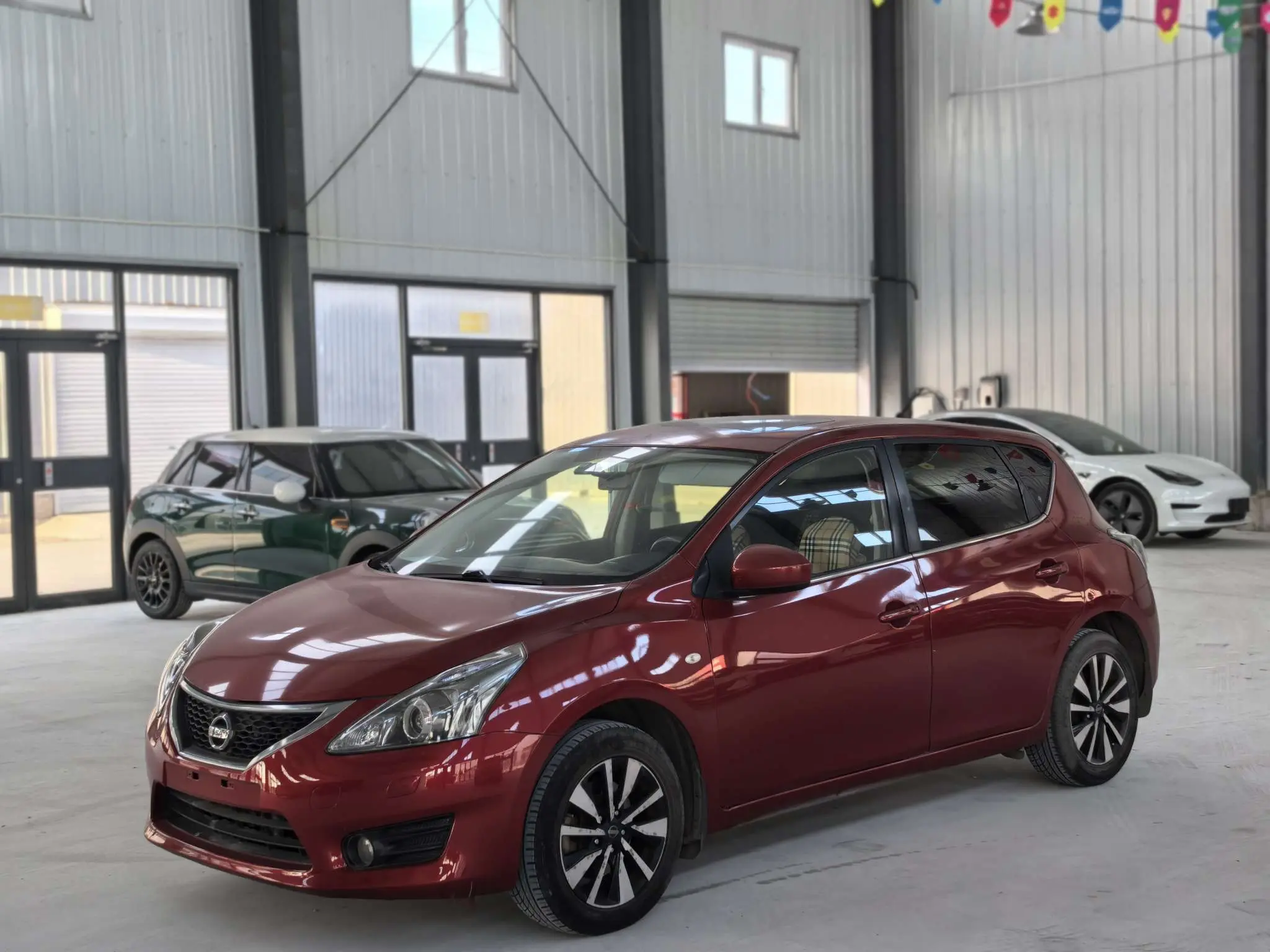 Nissan Tiida  из Китая