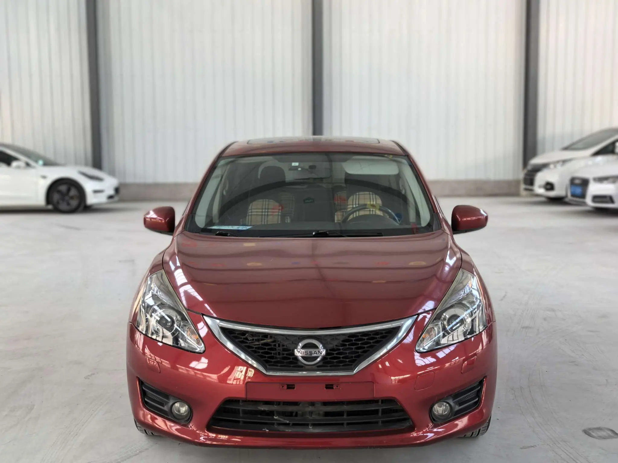 Nissan Tiida  из Китая