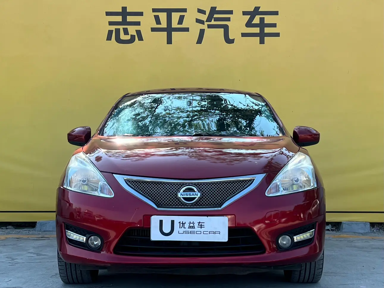 Nissan Tiida  из Китая