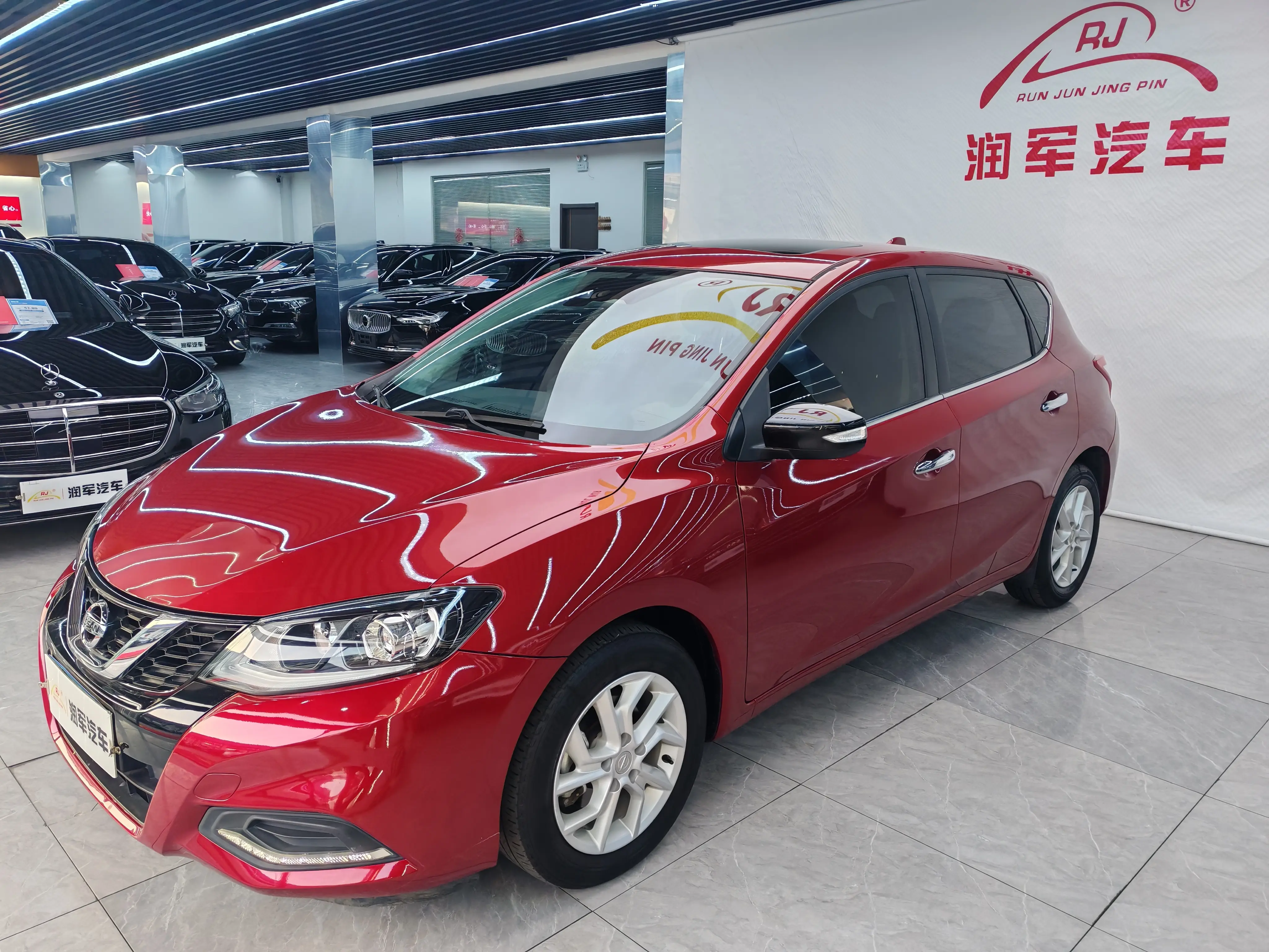 Nissan Tiida  из Китая