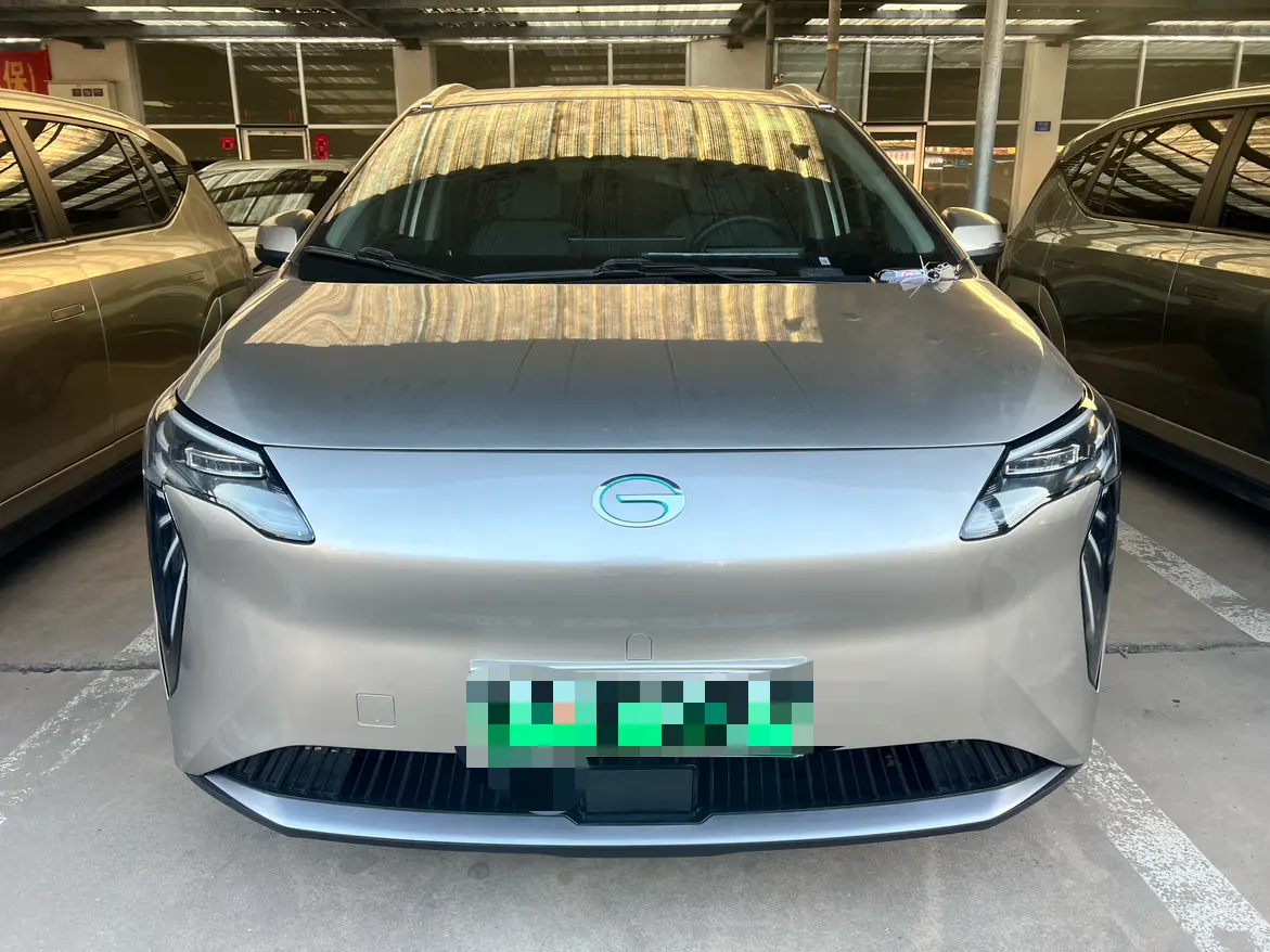 AION Y  из Китая