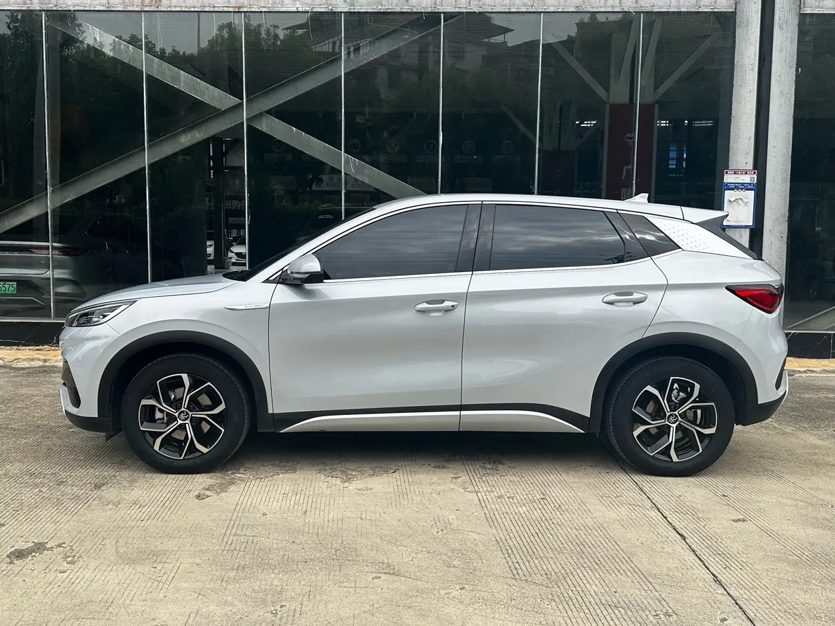 BYD Yuan PLUS  из Китая