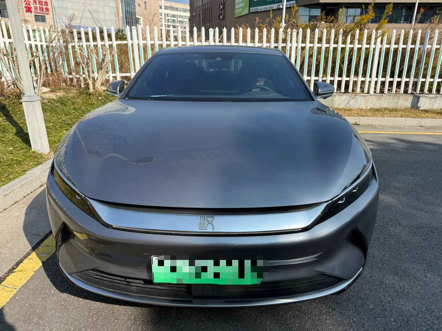 BYD Han EV  из Китая