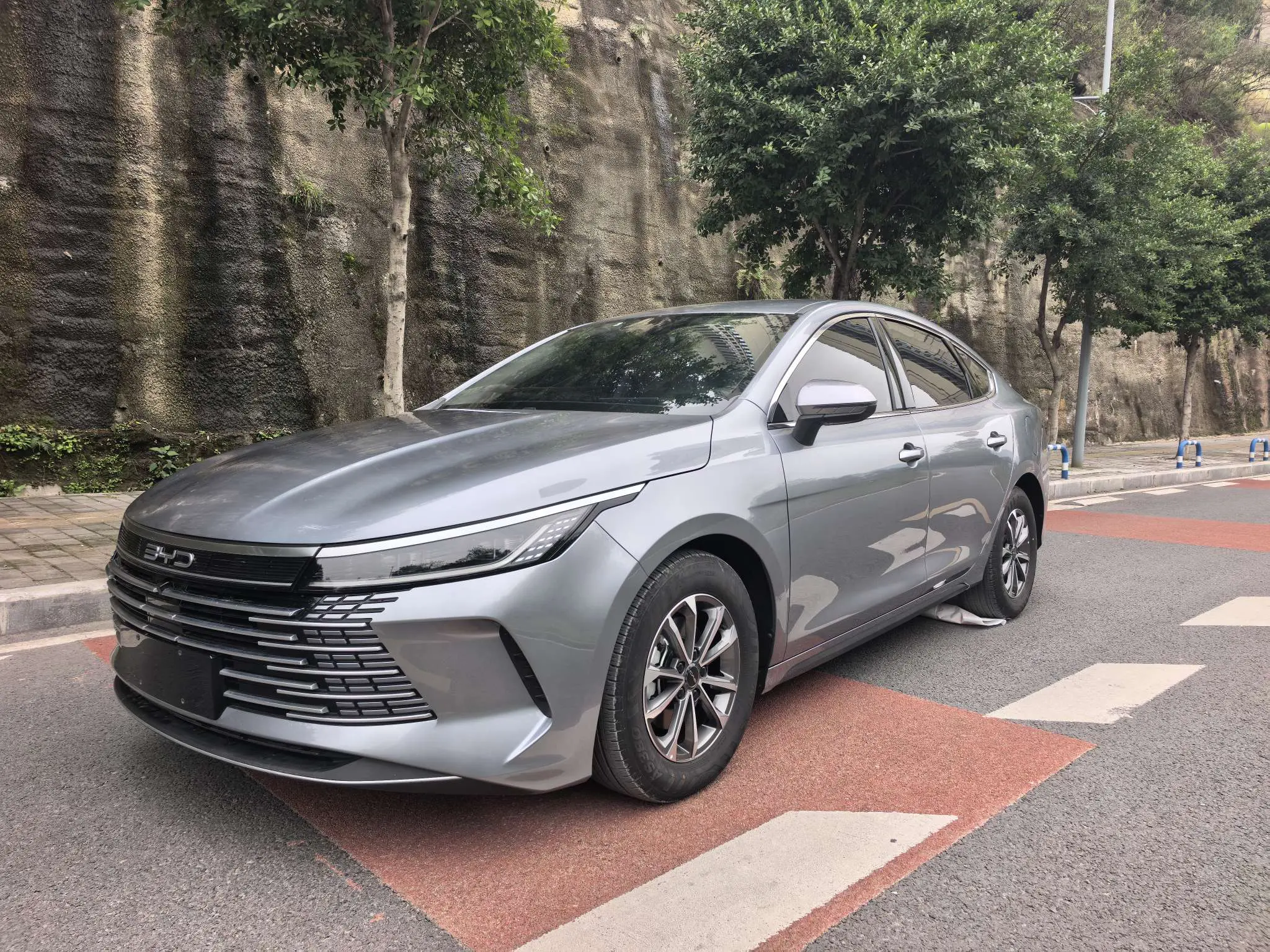 BYD Destroyer 05  из Китая