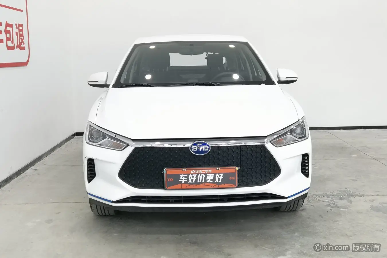 BYD e2  из Китая