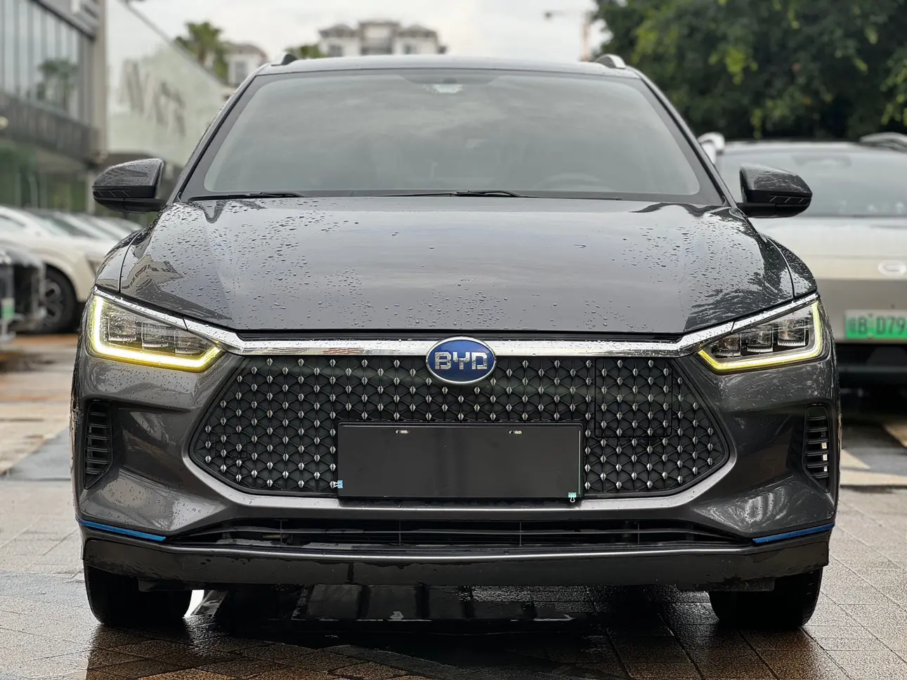 BYD e2  из Китая