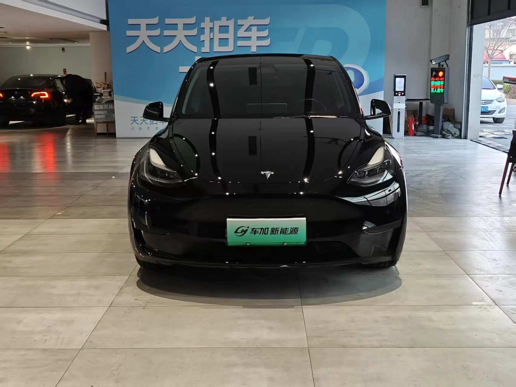 Tesla Model Y  из Китая