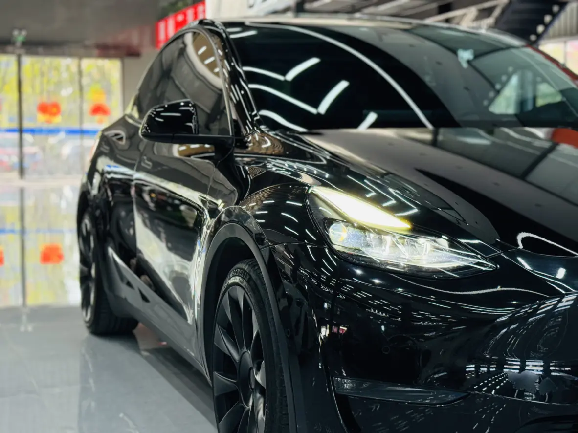 Tesla Model Y  из Китая