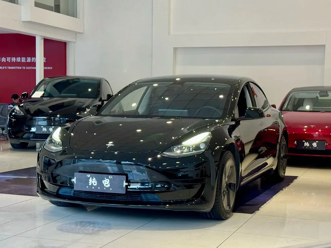 Tesla Model 3  из Китая