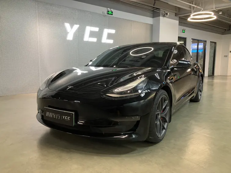 Tesla Model 3  из Китая
