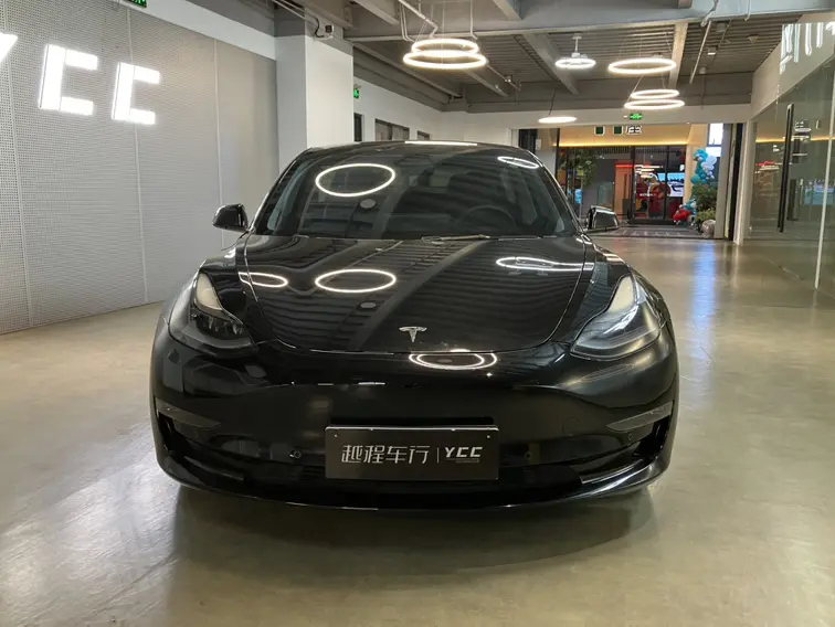 Tesla Model 3  из Китая