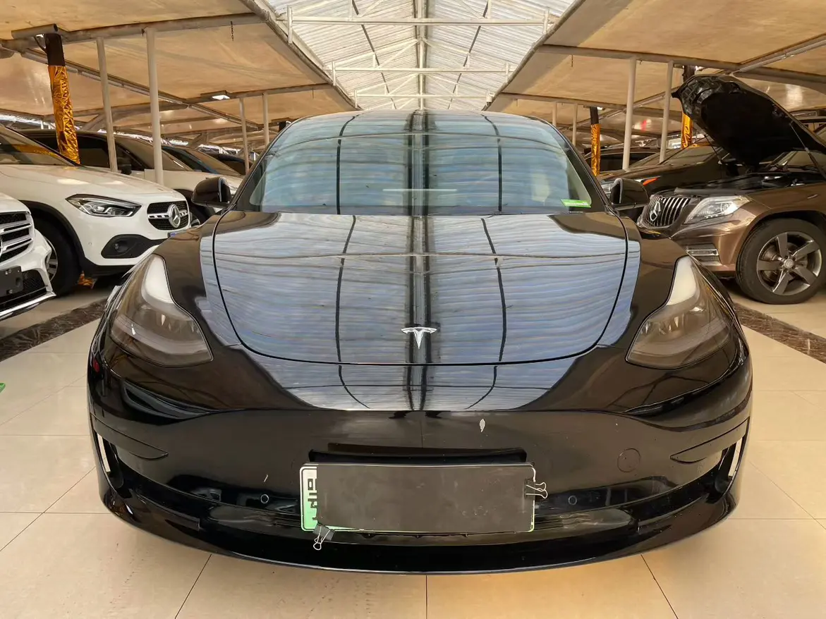Tesla Model 3  из Китая