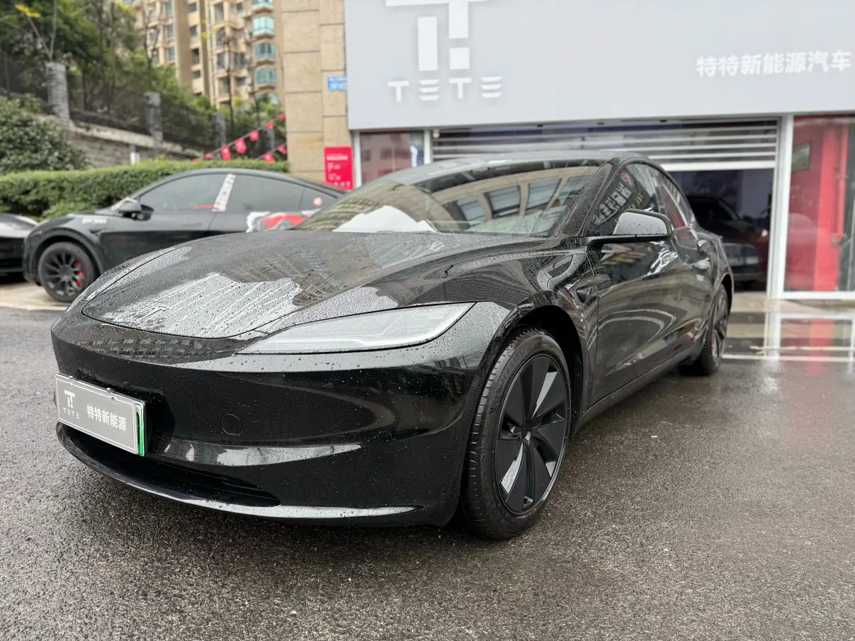 Tesla Model 3  из Китая