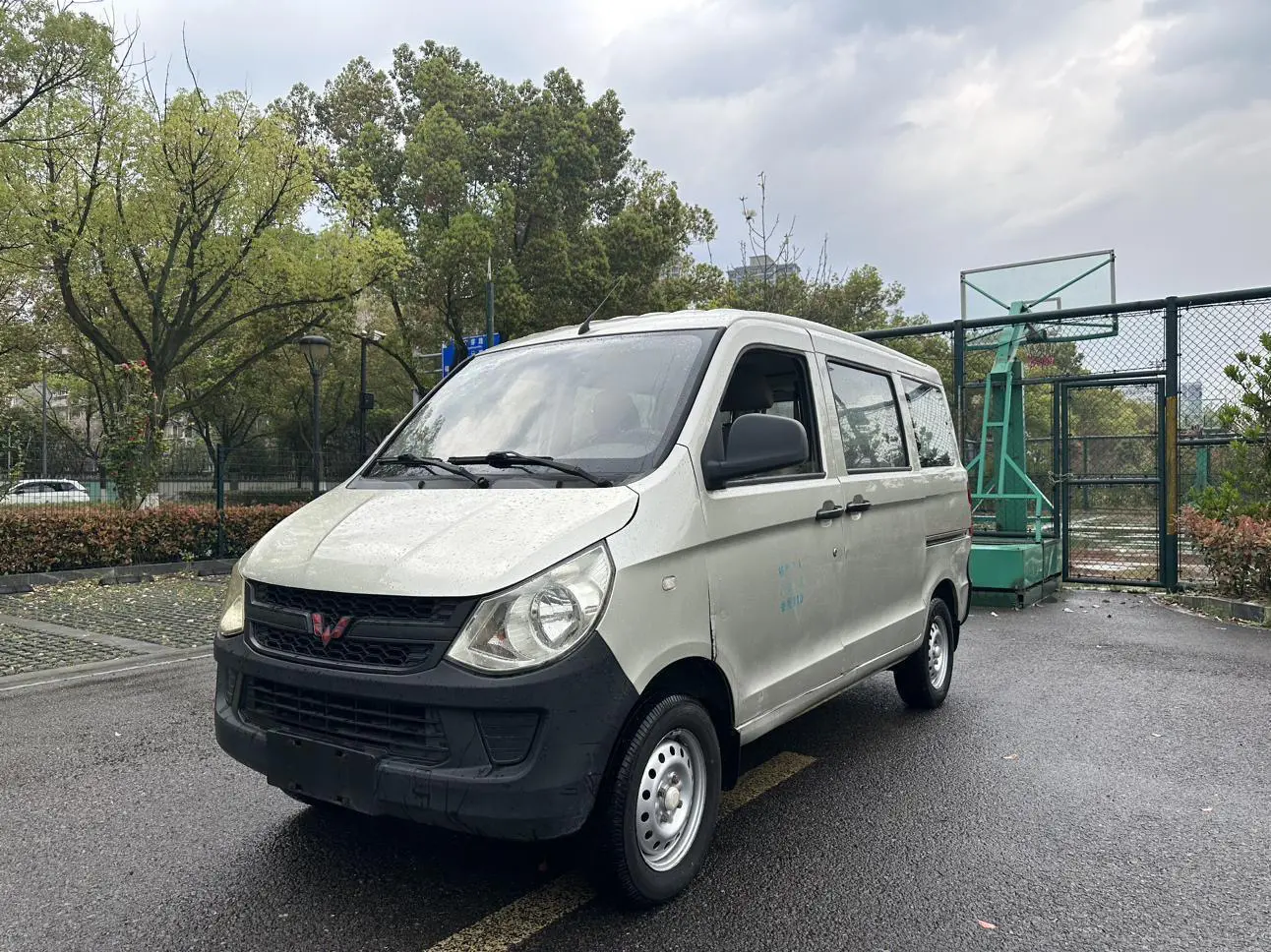 Wuling light  из Китая