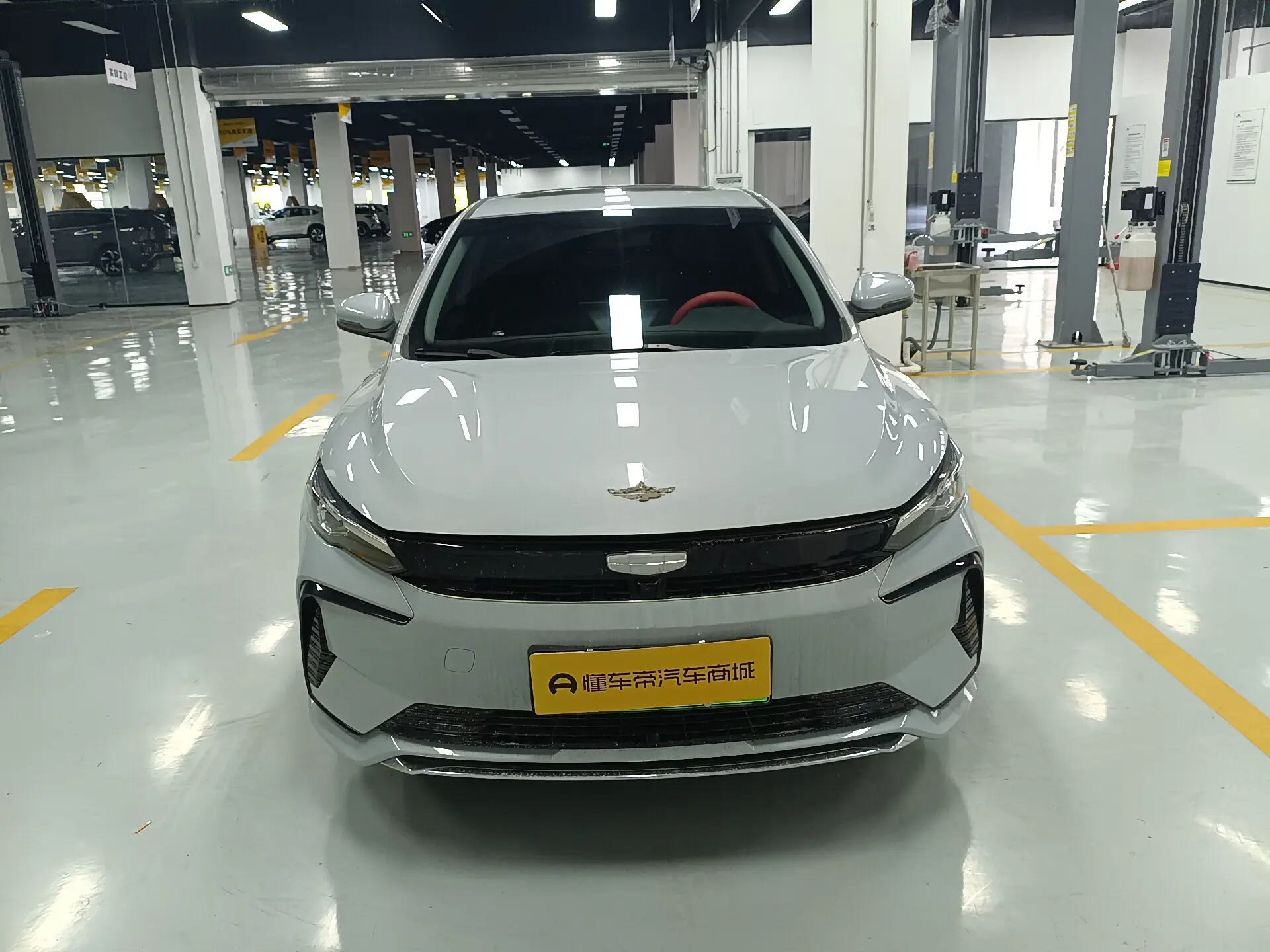 Geely Emgrand L HiP  из Китая