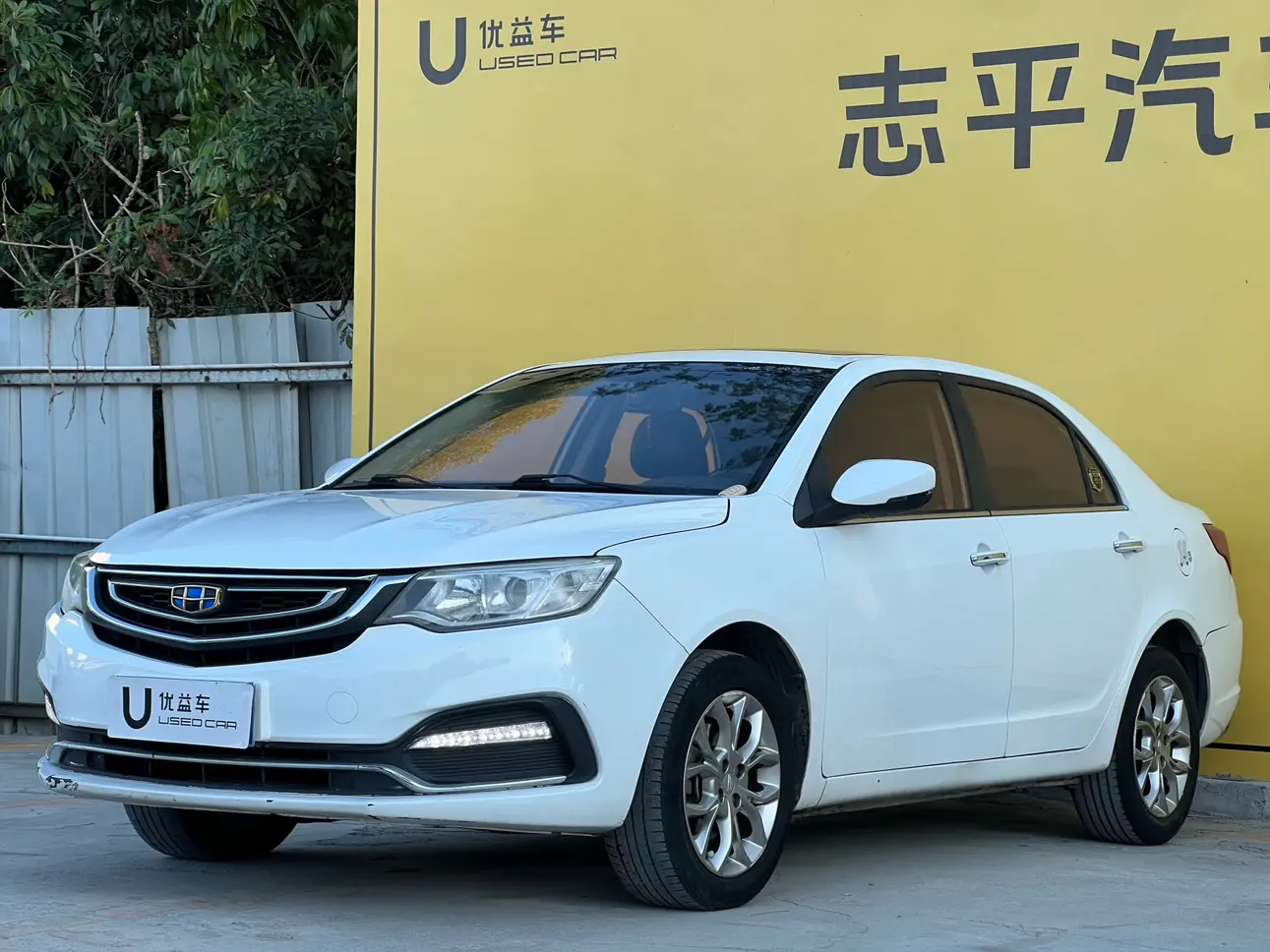 Geely Vision  из Китая