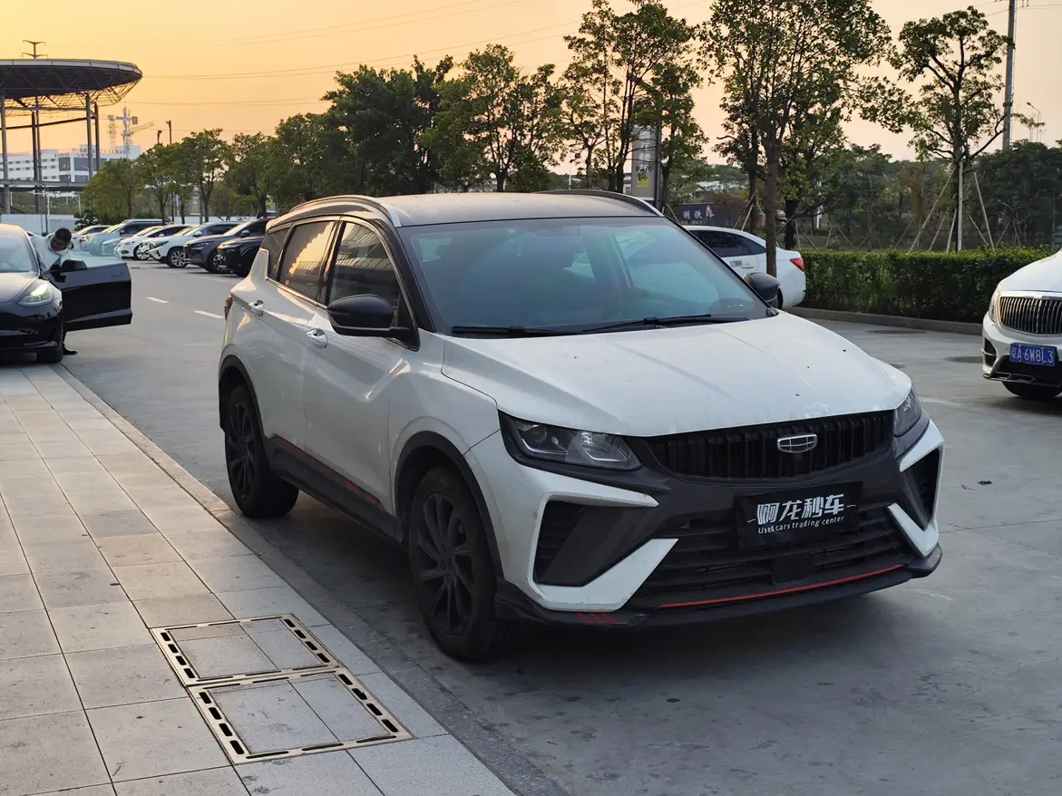 Geely Coolray SX11 (Binyue)  из Китая