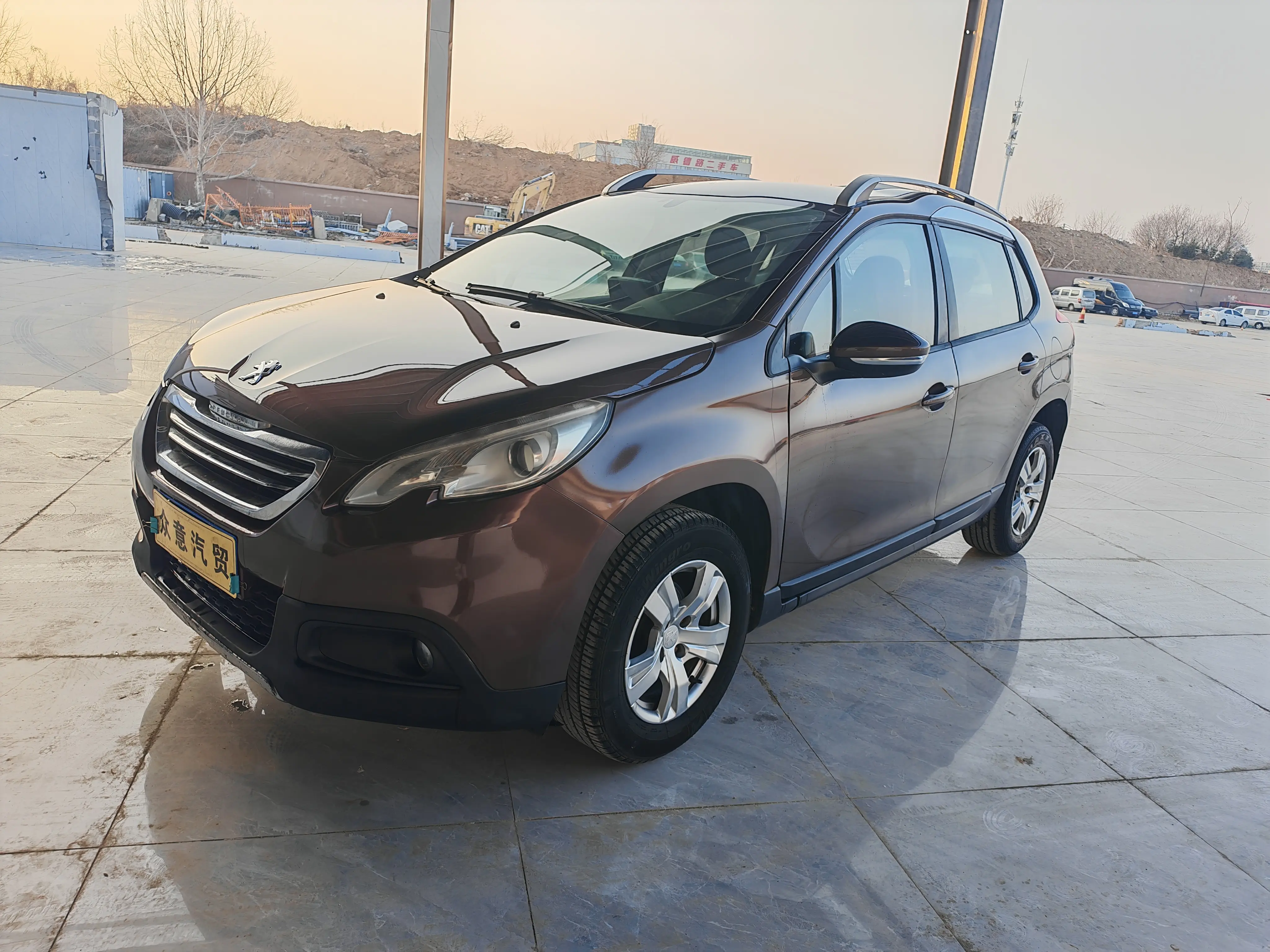 Peugeot 2008  из Китая