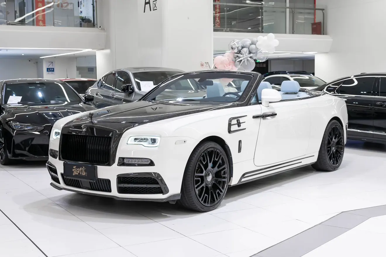 Rolls Royce Yao Ying  из Китая