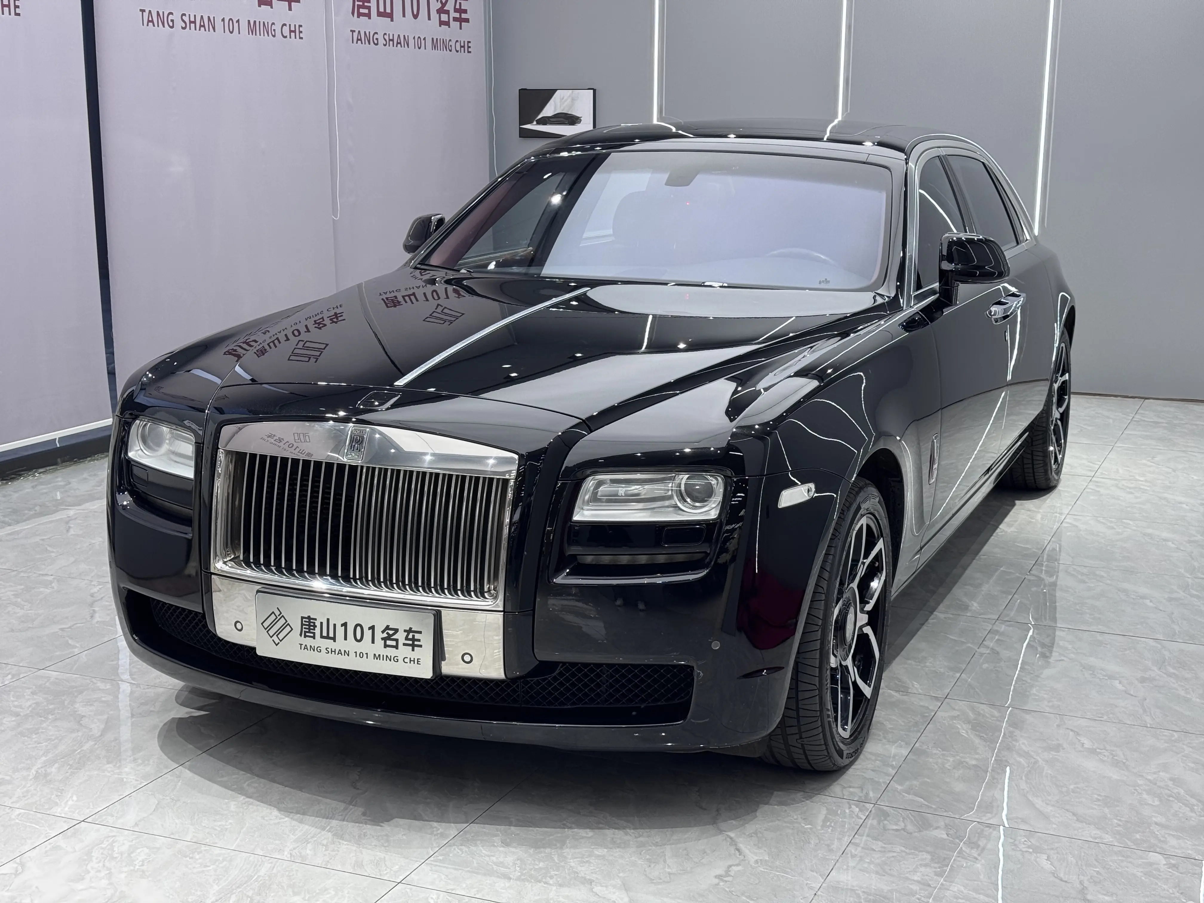 Rolls Royce Ghost  из Китая