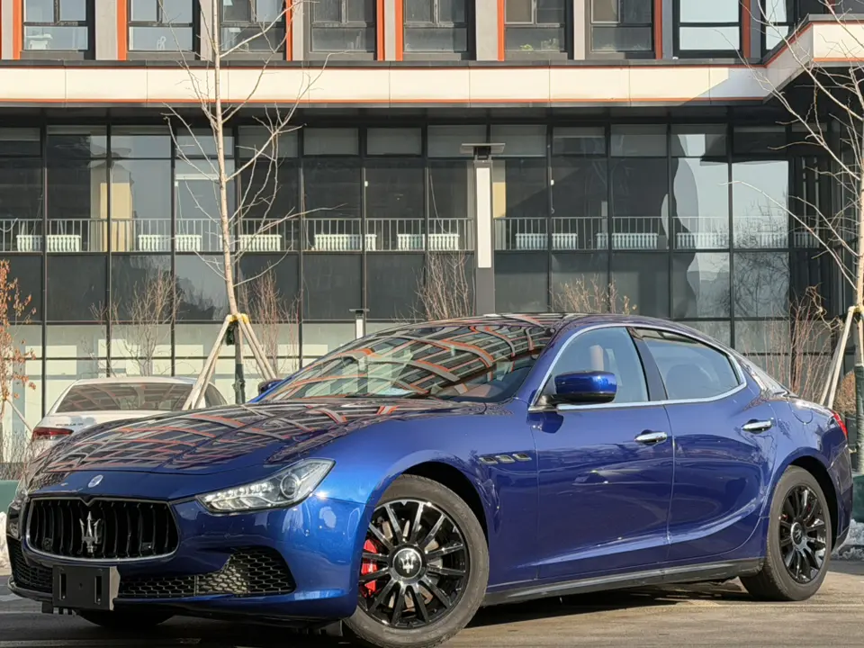 Maserati Ghibli  из Китая