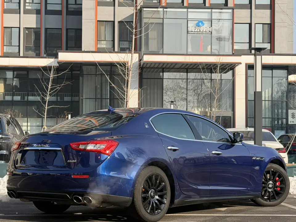 Maserati Ghibli