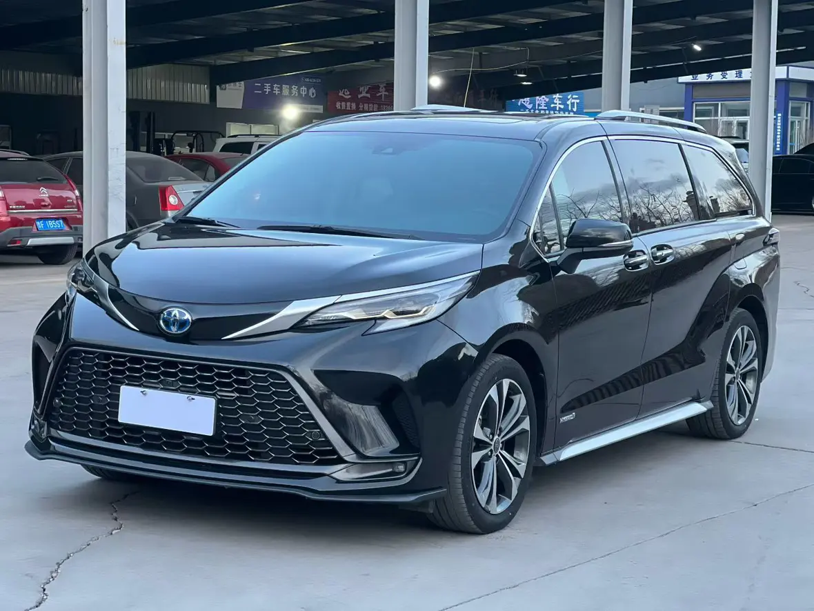 Toyota Granvia  из Китая