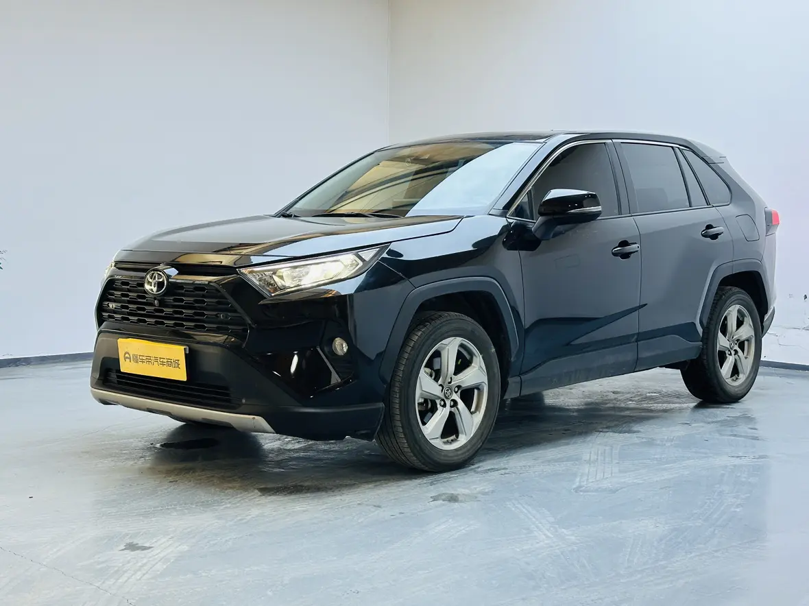 Toyota RAV4  из Китая