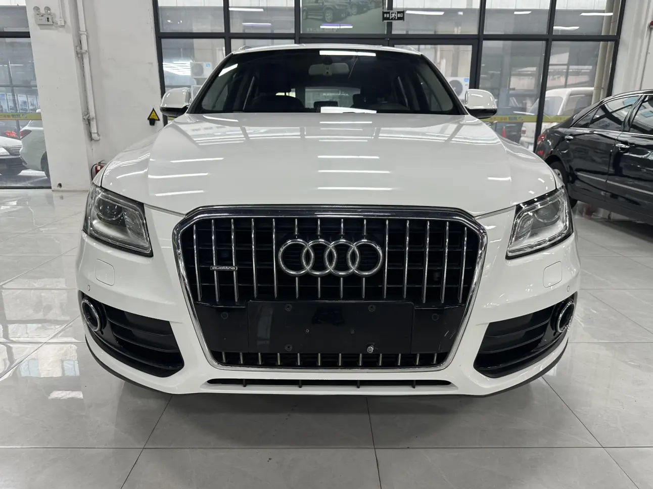 Audi Q5  из Китая