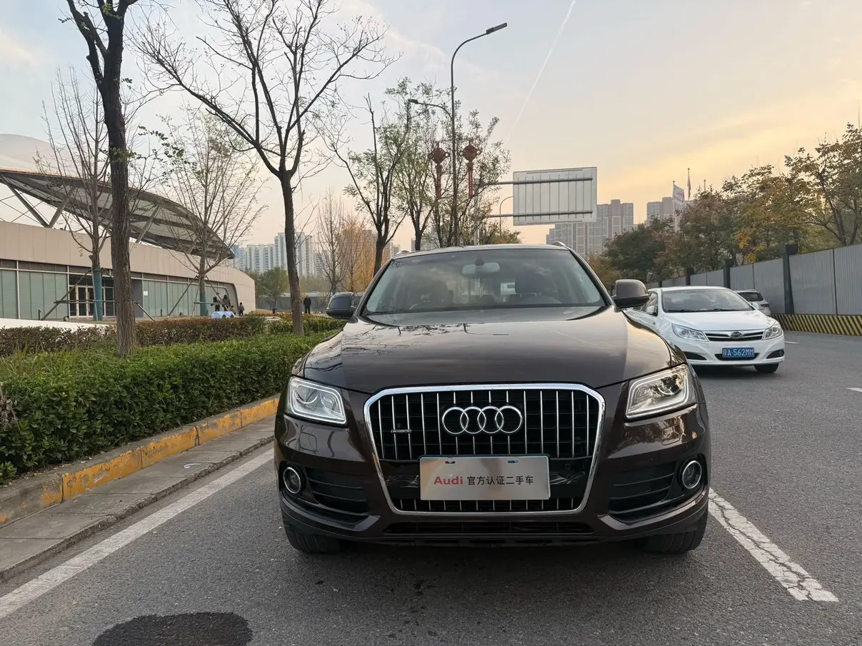 Audi Q5  из Китая