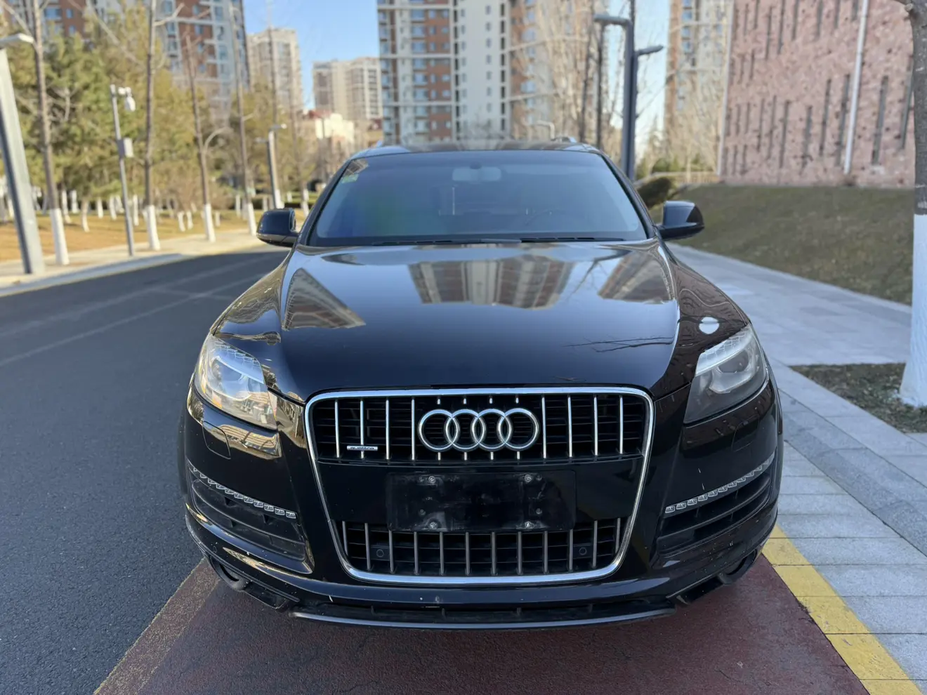 Audi Q7  из Китая