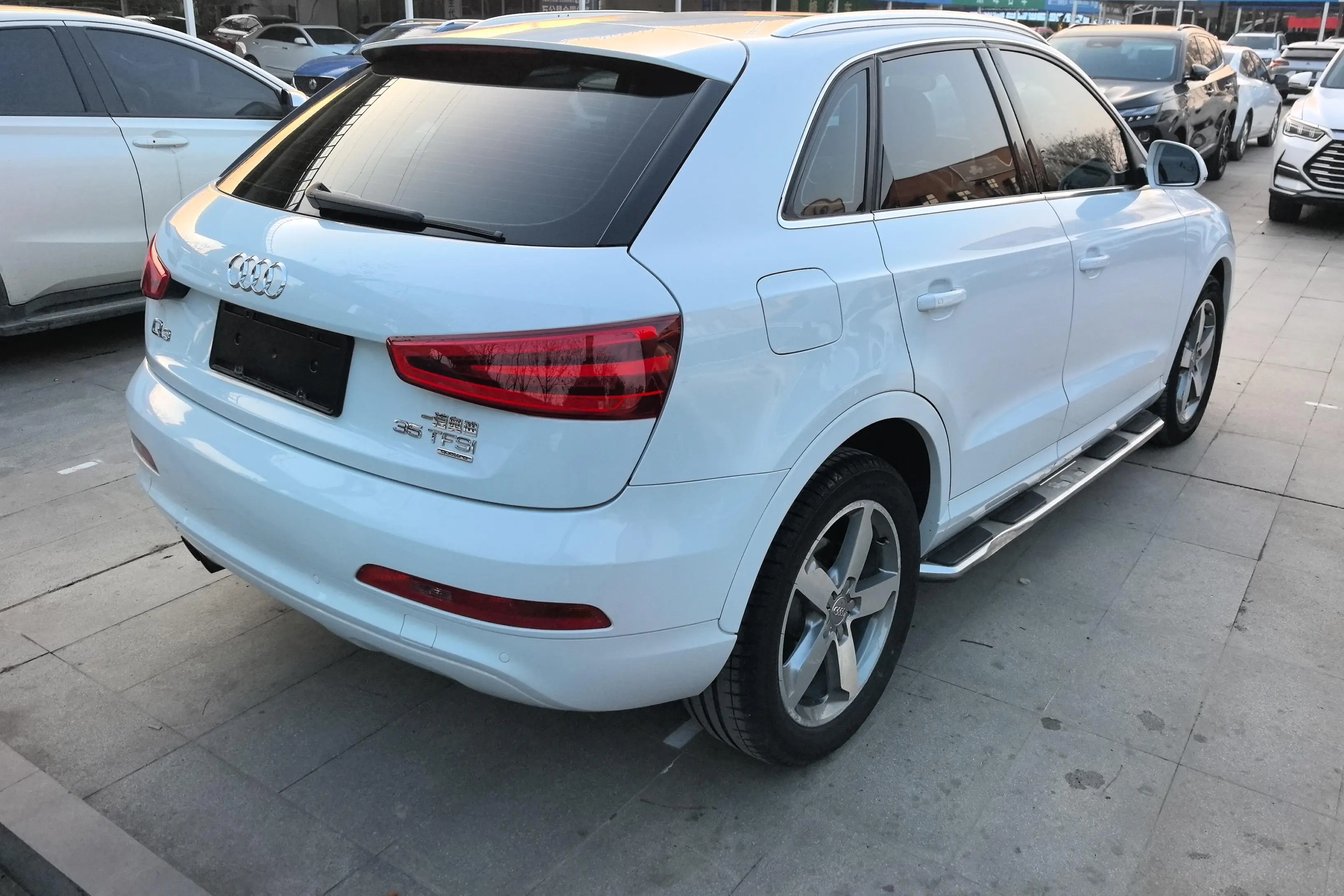 Audi Q3  из Китая