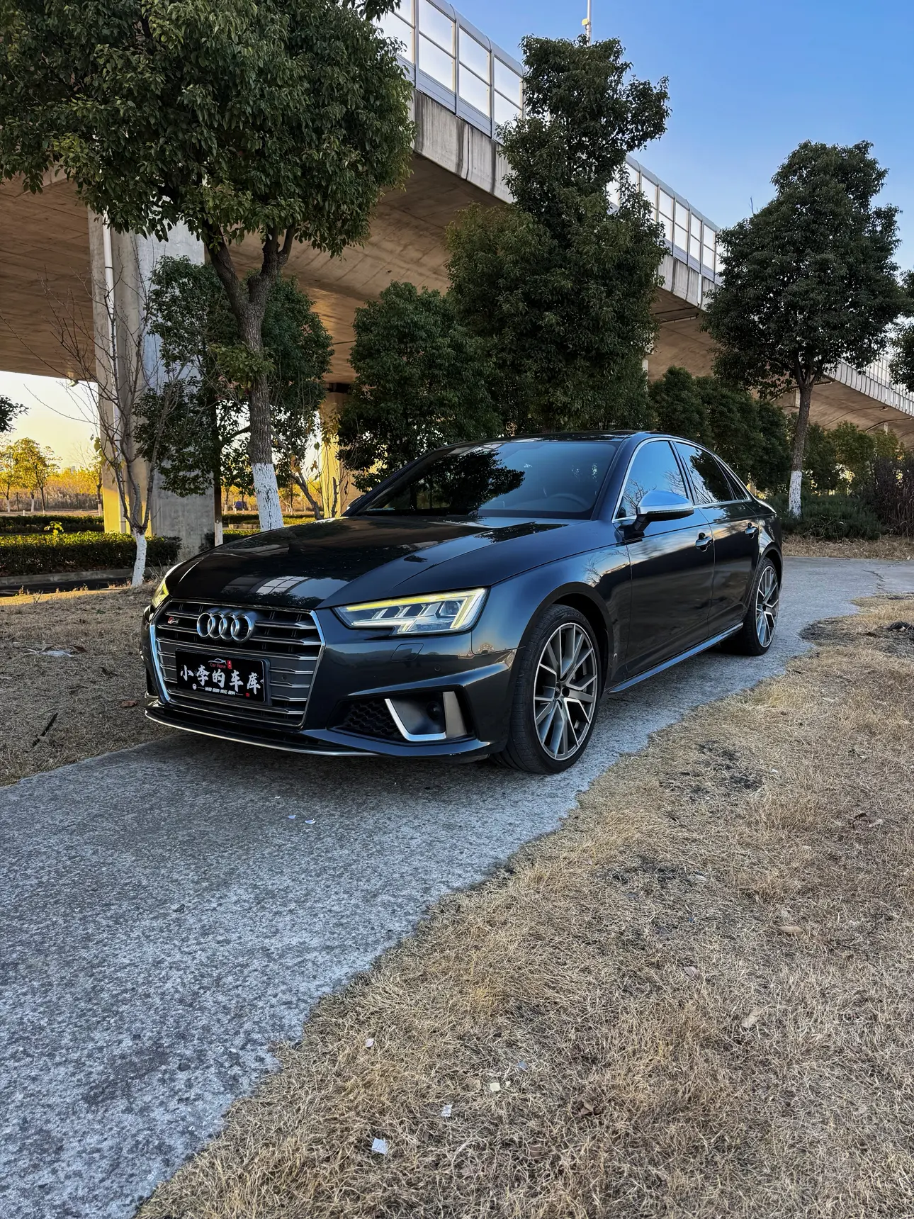 Audi S4  из Китая
