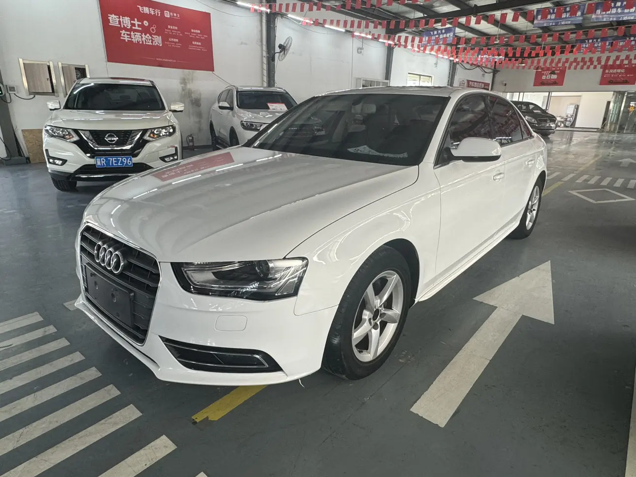 Audi A4L  из Китая