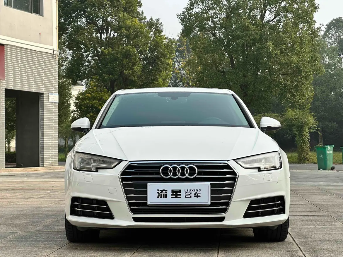 Audi A4L  из Китая