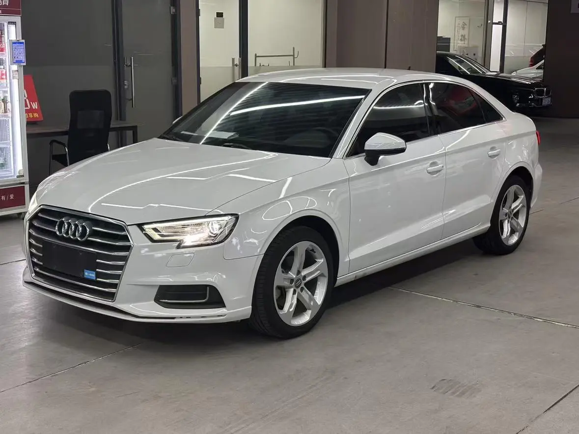 Audi A3  из Китая