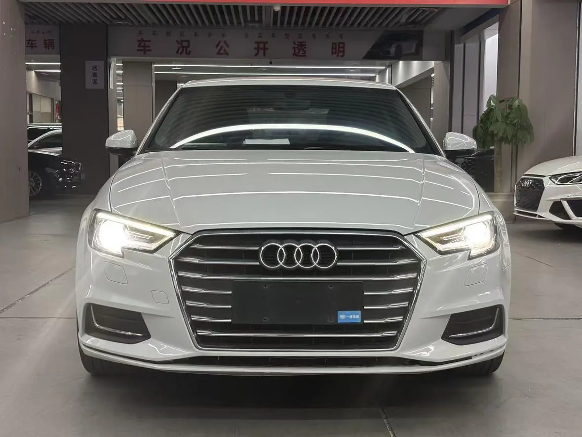 Audi A3  из Китая