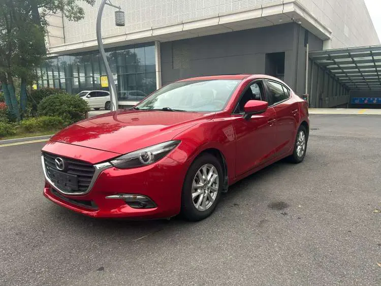 Mazda Axela (Mazda3)  из Китая