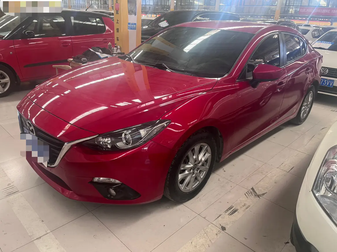 Mazda Axela (Mazda3)  из Китая