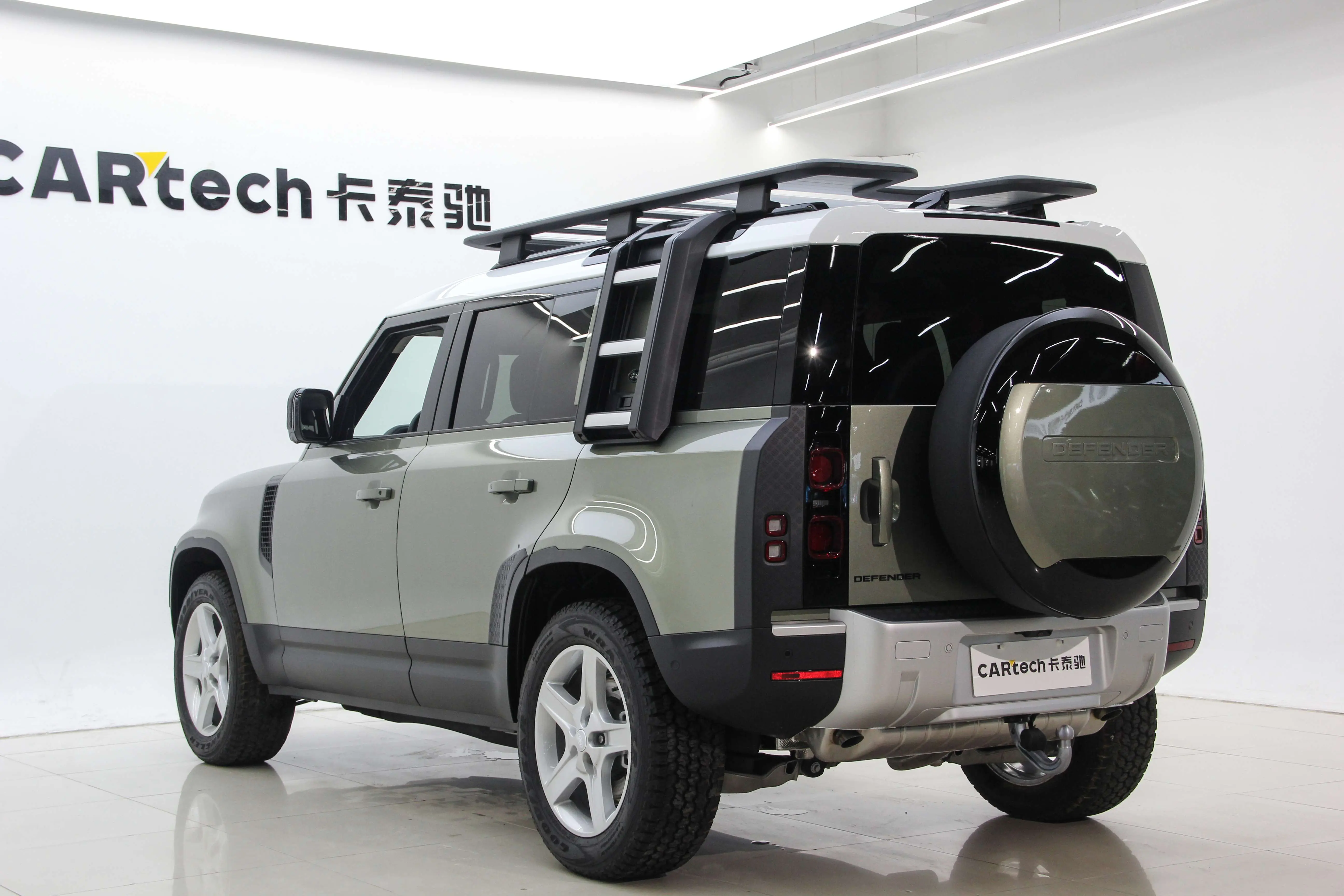 Land Rover Guard  из Китая