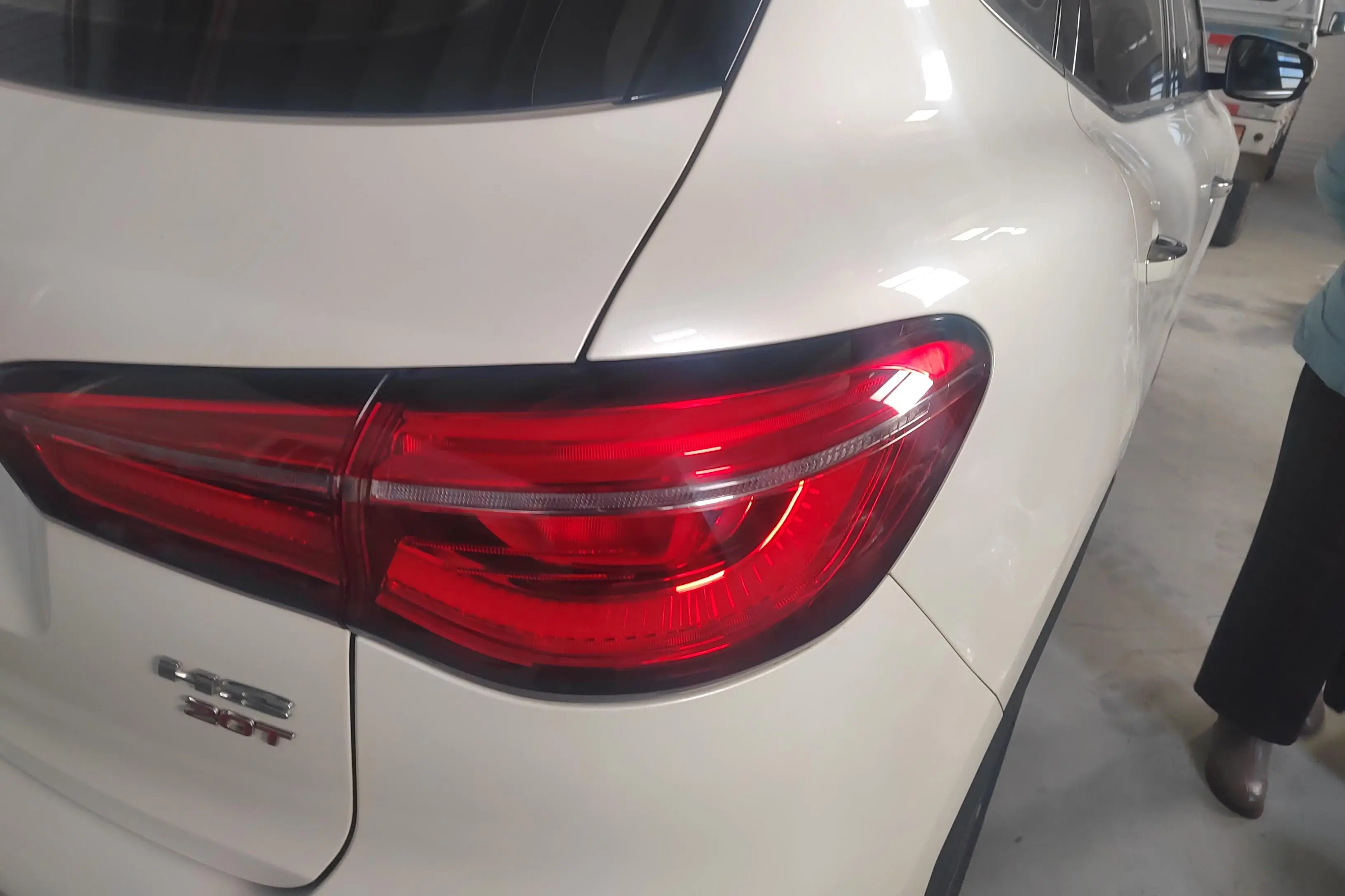 MG H.S.  из Китая