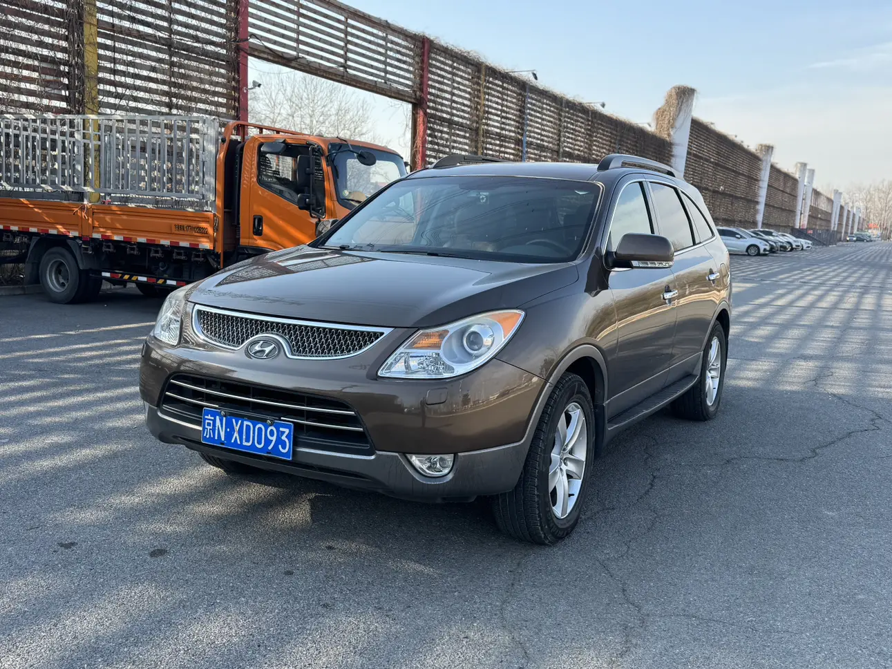 Hyundai Velasquez  из Китая