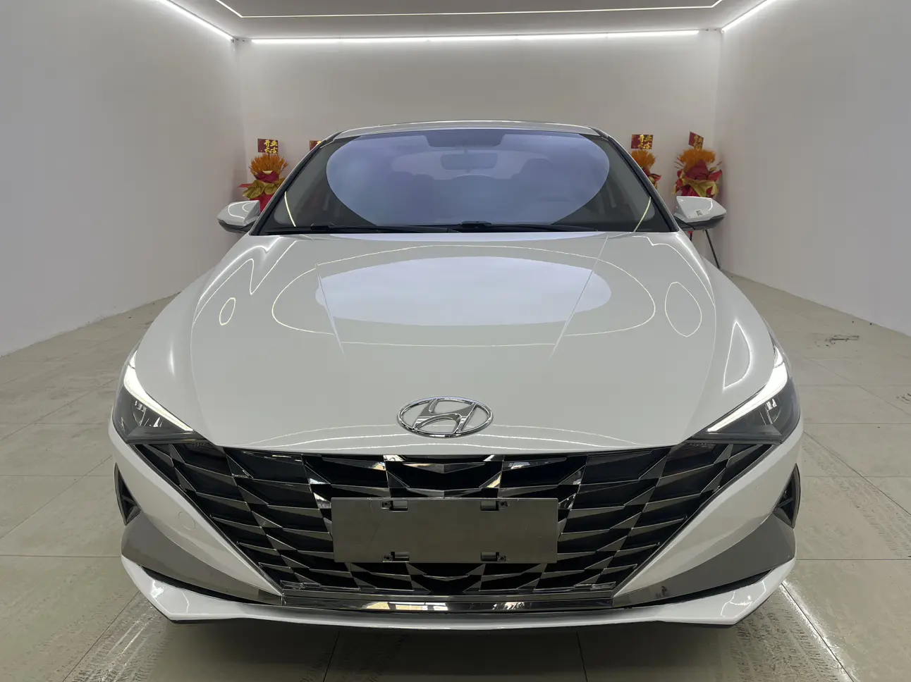 Hyundai Elantra  из Китая