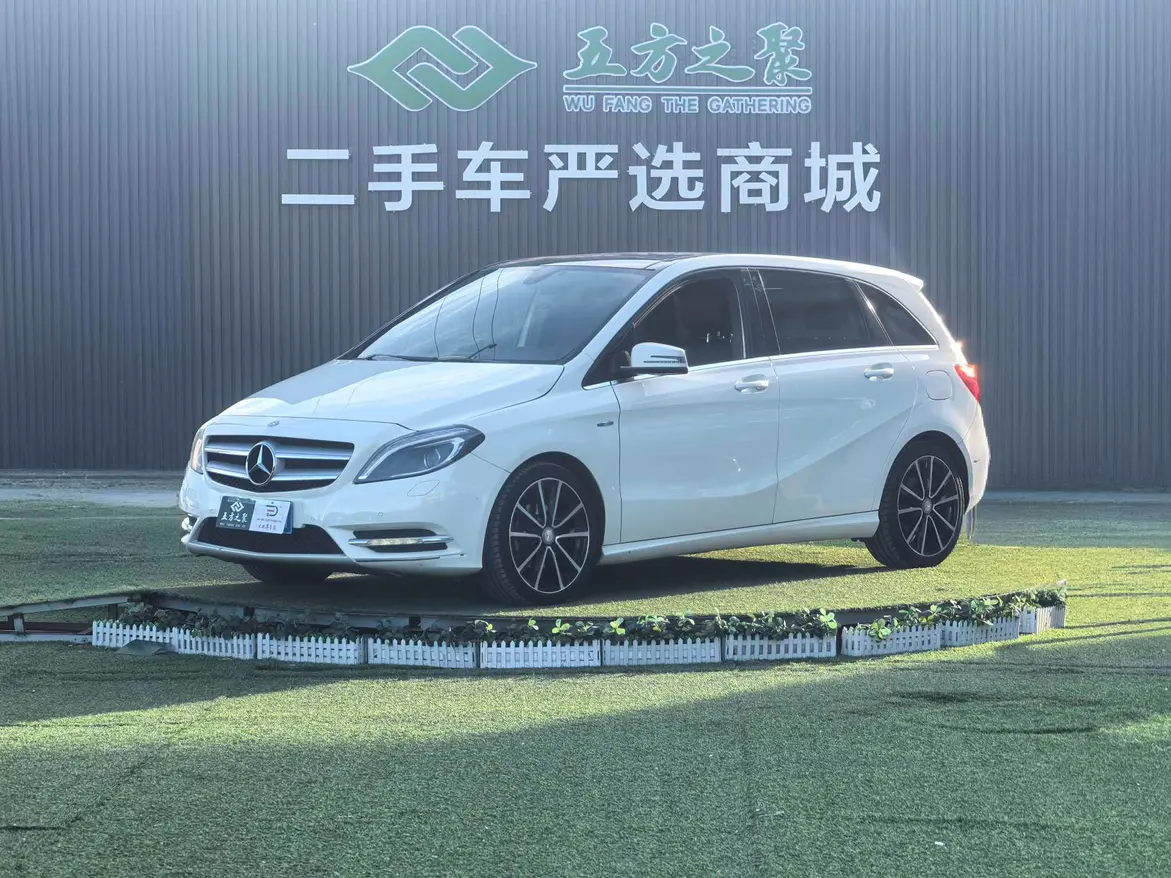 Mercedes-Benz Mercedes Benz B Class  из Китая