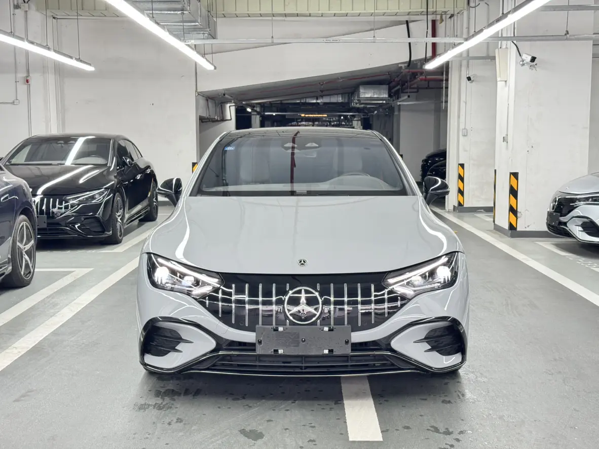 Mercedes-Benz EQE AMG  из Китая