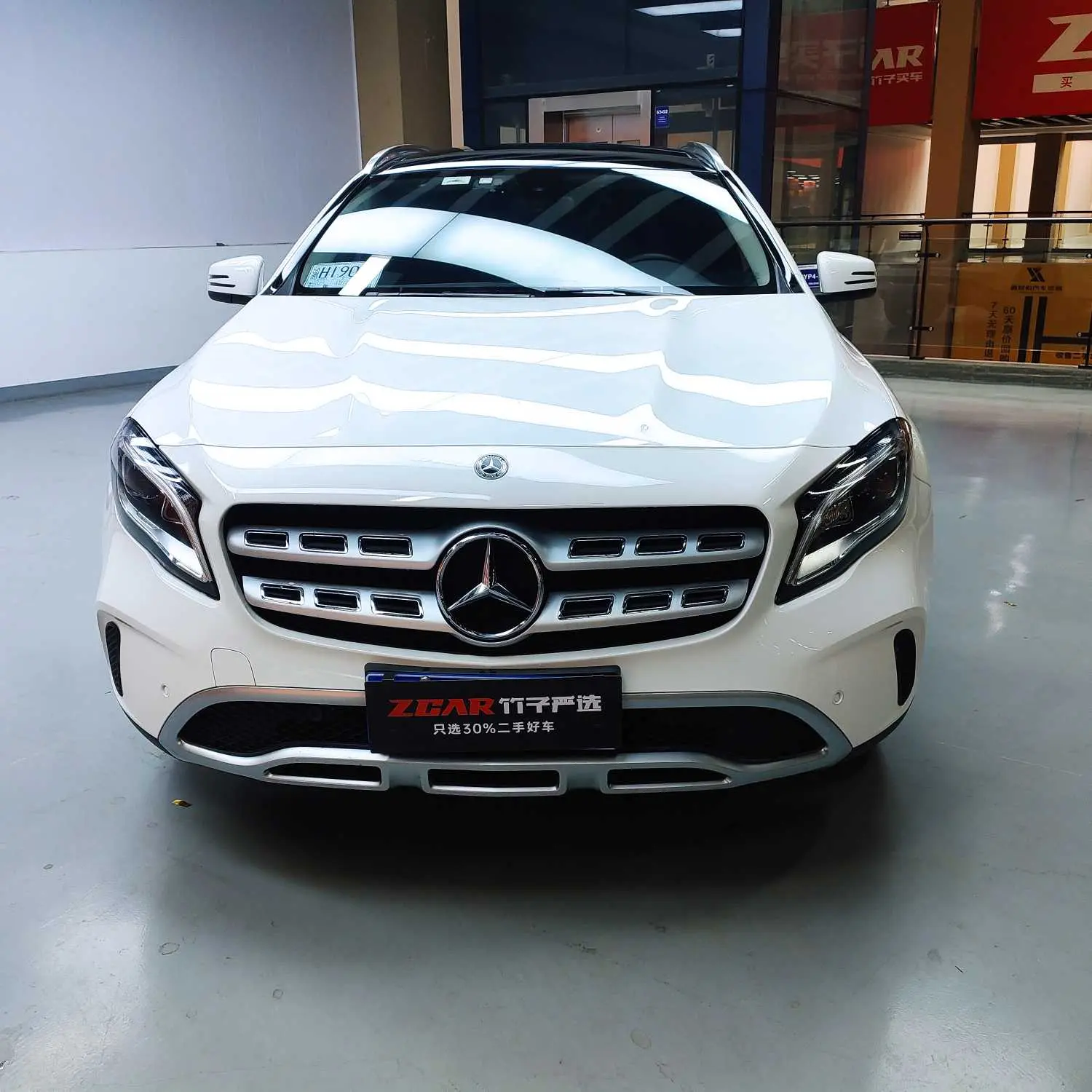 Mercedes-Benz GLA  из Китая